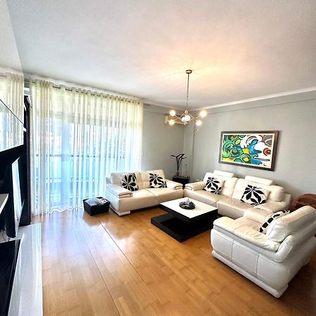 Central Inn Home Тирана Екстер'єр фото
