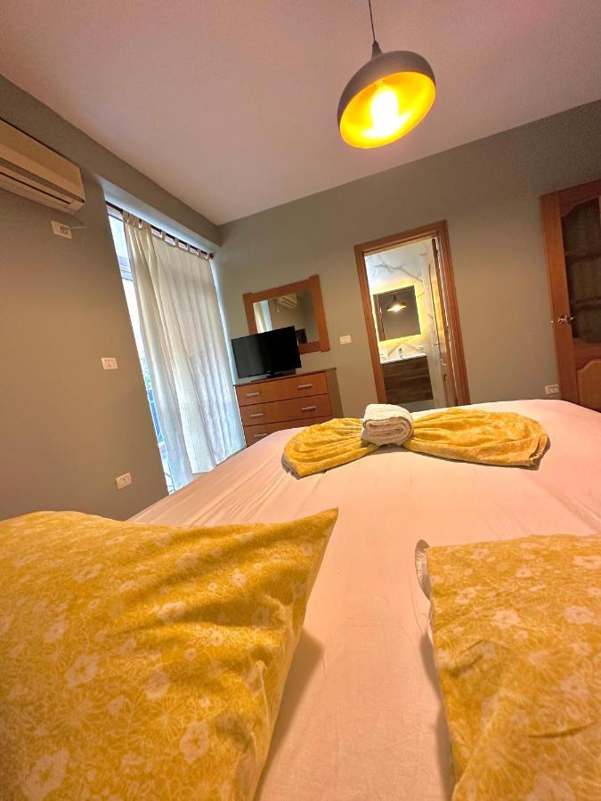 Central Inn Home Тирана Екстер'єр фото